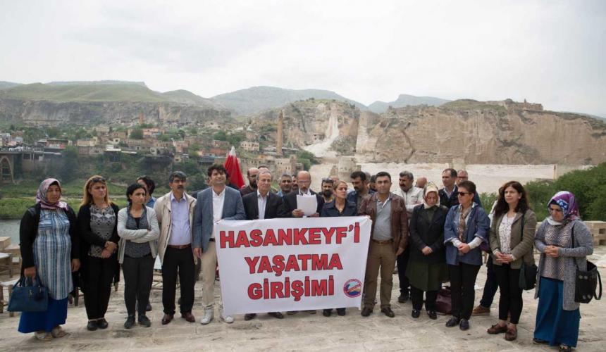 Global Sur and Hasankeyf Action Day in Hasankeyf © Hasankeyf'i Yasatma Girisimi