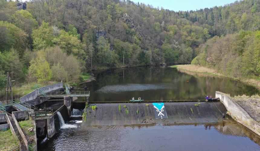 Die Entfernung des Kraftwerks Rosenburg würde die Durchgängigkeit des Kamps auf einer Strecke von 20 Kilometer wiederherstellen © Riverwatch
