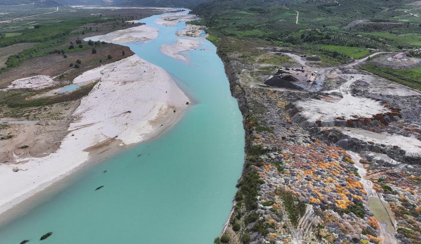 Bitumen processing site on the banks of the Vjosa near Selenice © Joshua.D.Lim