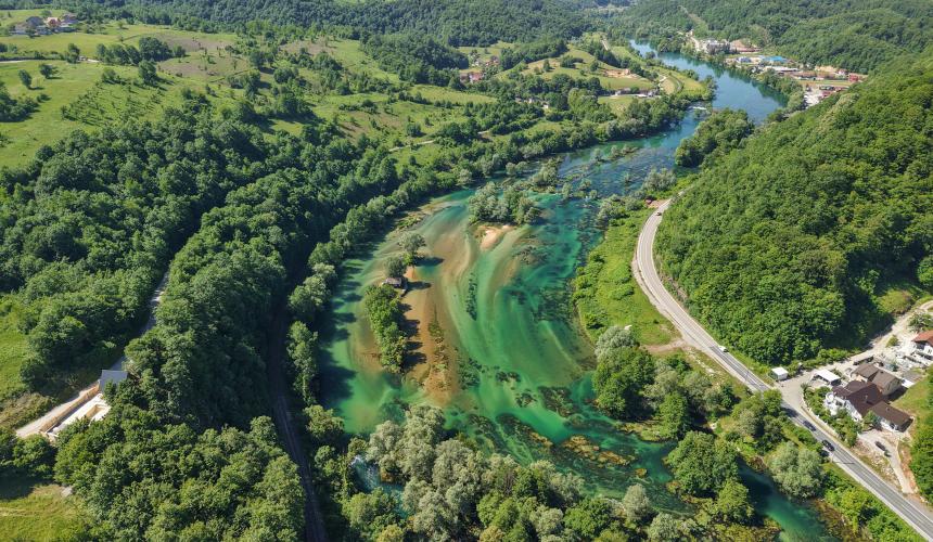 660 Flusskilometer, die es zu schützen gilt – die Una, Bosnien und Herzegowina. © Joshua D. Lim