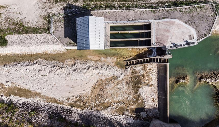 The small hydroelectric power plant Ilomska on the Ugar in Bosnia-Herzegovina. For many such construction projects, the environmental impact assessments are utterly inadequate. © Amel Emric