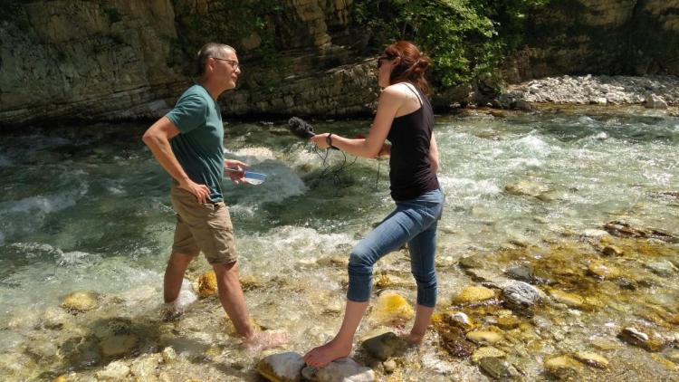 Ö1 journalist Juliane Nagiller at work © Cornelia Wieser