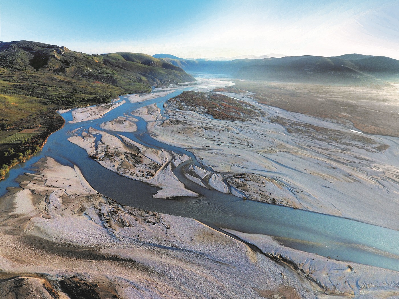 The Vjosa is the last big wild river in Europe outside Russia. In this section of the river alone, scientists found 132 animal species within just one week. © Gregor Šubic